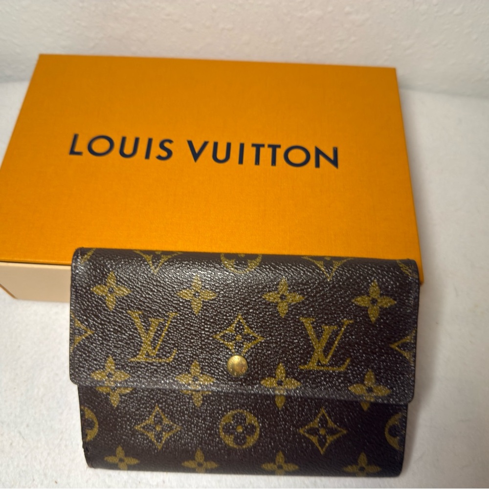 Louis Vuitton PorteTressor Monogram Wallet